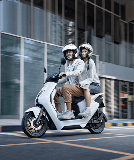 Honda представила U-Go — электрический скутер со скоростью до 53 км/ч за $1200
Honda представила U-Go — электрический скутер со скоростью до 53 км/ч за $1200