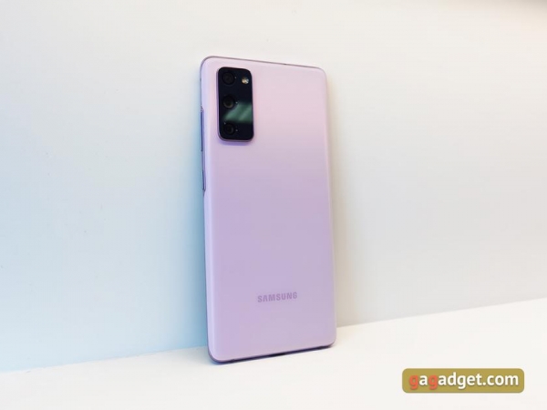 "Молодёжный" флагман Samsung Galaxy S20 FE своими глазами
"Молодёжный" флагман Samsung Galaxy S20 FE своими глазами