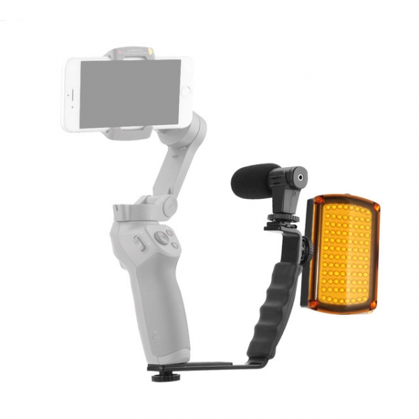 Внешний микрофон и свет для стабилизаторов типа DJI Osmo Mobile за $30
Внешний микрофон и свет для стабилизаторов типа DJI Osmo Mobile за $30