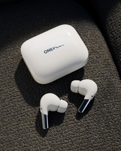 OnePlus Buds Pro: стильные беспроводные наушники с адаптивным шумоподавлением и автономностью до 38 часов за $150
OnePlus Buds Pro: стильные беспроводные наушники с адаптивным шумоподавлением и автономностью до 38 часов за $150