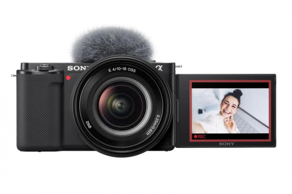 Sony анонсировала камеру ZV-E10 с прицелом на влогеров
Sony анонсировала камеру ZV-E10 с прицелом на влогеров
