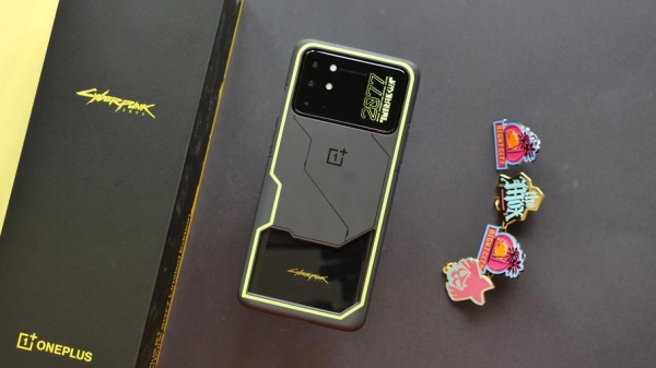 OnePlus 8T Cyberpunk 2077 Limited Edition: ограниченная версия смартфона c дизайном в стиле игры и специальным комплектом поставки за $600
OnePlus 8T Cyberpunk 2077 Limited Edition: ограниченная версия смартфона c дизайном в стиле игры и специальным комплектом поставки за $600