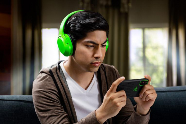 Razer Opus X: беспроводные полноразмерные наушники с активным шумоподавлением и яркими расцветками за $100
Razer Opus X: беспроводные полноразмерные наушники с активным шумоподавлением и яркими расцветками за $100