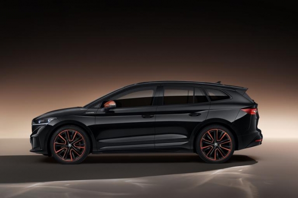 
						Skoda Enyaq iV: конкурент Tesla Model X с запасом хода до 510 км, разгоном 6.2 сек до 100 км/ч, 13-дюймовым дисплеем и ценником от 40 000 евро
					