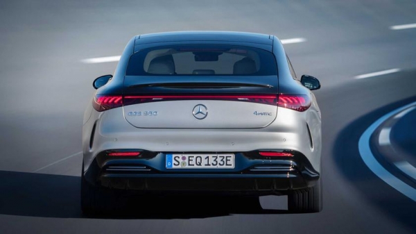 
						Первый в мире представительский электрокар: Mercedes-Benz официально представила модель EQS с запасом хода до 770 км, цена стартует от $110000
					
