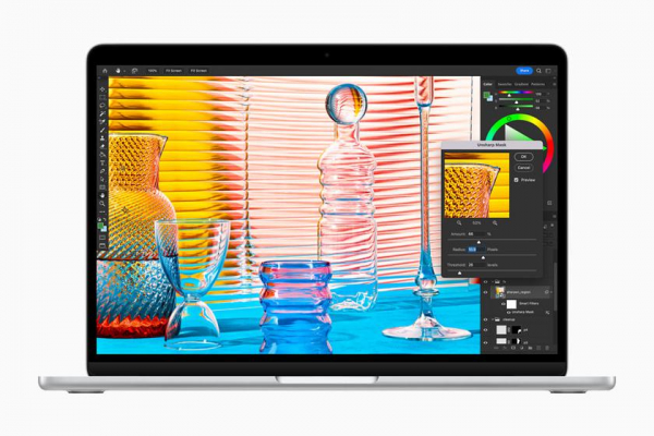 
						Apple показала обновленный MacBook Air: новый чип M2, &laquo;монобровь&raquo;, MagSafe и быстрая зарядка за $1200
					