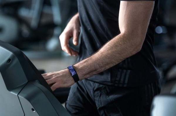 
						Смарт-часы Amazfit X с изогнутым AMOLED-дисплеем, GPS и защитой от воды появились на Indiegogo c ценником в $149
					
