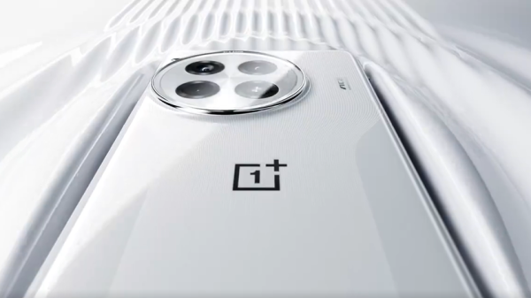 OnePlus обещает новые аккумуляторы для смартфонов, которые сохраняют не менее 80% емкости после 4 лет использования OnePlus обещает новые аккумуляторы для смартфонов, которые сохраняют не менее 80% емкости после 4 лет использования
