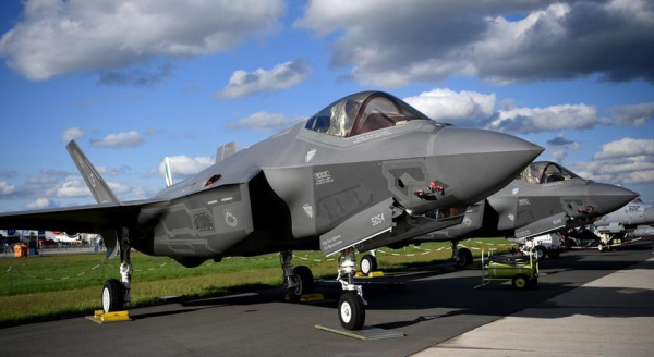 Логистическая концепция Just in Time в поставках деталей для истребителей F-35 может привести к катастрофе в будущих войнах
Логистическая концепция Just in Time в поставках деталей для истребителей F-35 может привести к катастрофе в будущих войнах