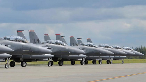 ВВС США на 55% сократят флот истребителей F-15E Strike Eagle, которые могут нести ядерную гравитационную бомбу B61-12
ВВС США на 55% сократят флот истребителей F-15E Strike Eagle, которые могут нести ядерную гравитационную бомбу B61-12