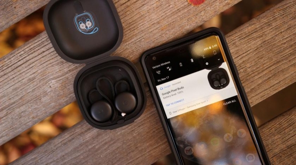 Google обновила интерфейс функции Fast Pair: теперь он выглядит, как на iOS
Google обновила интерфейс функции Fast Pair: теперь он выглядит, как на iOS