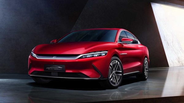 
						Представлен BYD Han &mdash; первый электрокар на платформе HarmonyOS. И специальная версия Huawei P40 в честь него
					