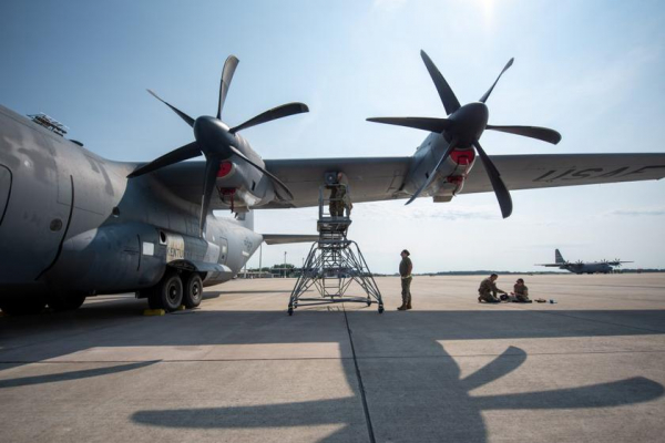 
							69 лучших фотографий с Air Defender 2023 &ndash; завершились самые масштабные военные учения в истории НАТО с участием десятков самолётов, включая F-35, F-15, F-16 и A-10
						