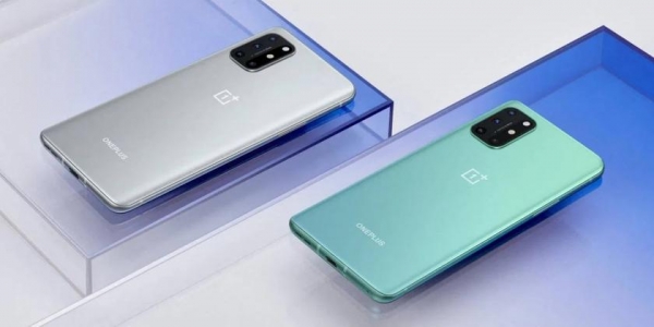 
						OnePlus 8T: экран с частотой обновления 120 Гц и Always On Display, 65 Вт быстрая зарядка и Snapdragon 865 за &euro;600
					