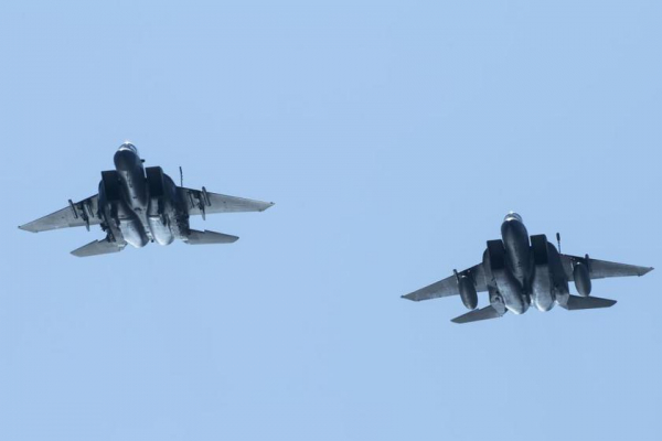 
							ВВС США заплатят почти $10 млрд за модернизированные истребители F-15EX Eagle II &ndash; стоимость самолёта оценивается в $94 млн
						