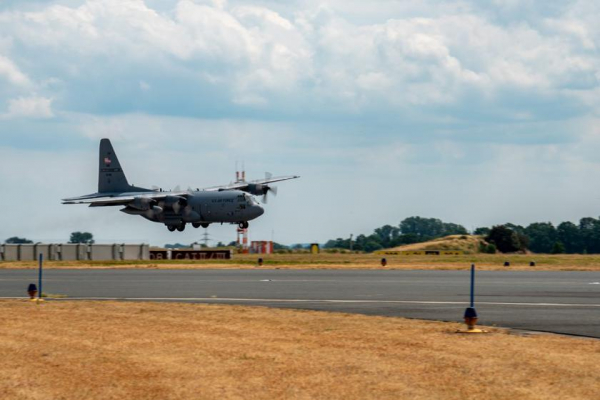 
							69 лучших фотографий с Air Defender 2023 &ndash; завершились самые масштабные военные учения в истории НАТО с участием десятков самолётов, включая F-35, F-15, F-16 и A-10
						