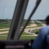 
						Компания Илона Маска SpaceX впервые отправила корабль с людьми к МКС
					
