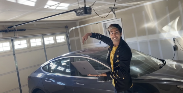 Владелец Tesla Model 3 использует свой автомобиль для майнинга криптовалюты и зарабатывает на этом до $800 ежемесячно
Владелец Tesla Model 3 использует свой автомобиль для майнинга криптовалюты и зарабатывает на этом до $800 ежемесячно