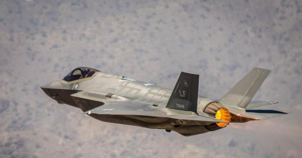 
							Пентагон хочет получить модернизированные двигатели Pratt & Whitney F135 для истребителей пятого поколения F-35 Lightning II до 2030 год
						