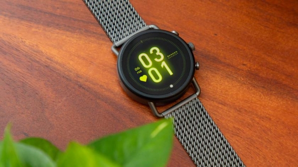 
						Смарт-часы Fossil Group начали получать обновление Wear OS H-MR2 на основе Android 11
					