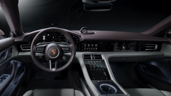 Porsche представила четвёртую версию электрического Taycan: задний привод, две комплектации и запас хода до 484 км
Porsche представила четвёртую версию электрического Taycan: задний привод, две комплектации и запас хода до 484 км