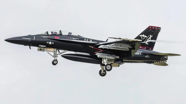 ВМС США показали истребитель F/A-18 Super Hornet в ретро-камуфляже Vandy-1, но без кролика из Playboy
ВМС США показали истребитель F/A-18 Super Hornet в ретро-камуфляже Vandy-1, но без кролика из Playboy