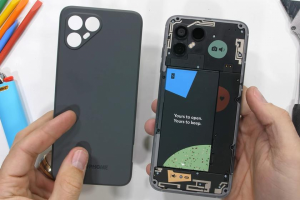 Это вам не смартфоны Apple и Samsung: Fairphone 4 не только легко отремонтировать, но еще и невозможно сломать
Это вам не смартфоны Apple и Samsung: Fairphone 4 не только легко отремонтировать, но еще и невозможно сломать