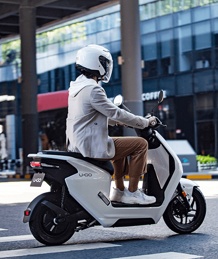 Honda представила U-Go — электрический скутер со скоростью до 53 км/ч за $1200
Honda представила U-Go — электрический скутер со скоростью до 53 км/ч за $1200