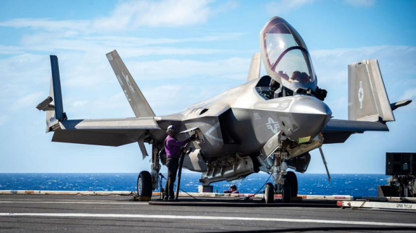 
							Lockheed Martin может поставить не более 780 истребителей пятого поколения F-35 Lightning II с 2026 по 2030 год
						