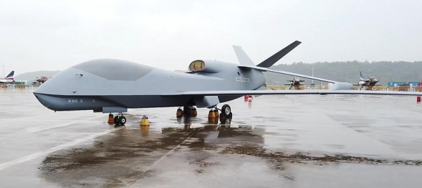 Китай представит беспилотник WZ-7 Soaring Dragon – аналог RQ-4 Global Hawk с запасом хода 7000 км и скоростью 750 км/ч
Китай представит беспилотник WZ-7 Soaring Dragon – аналог RQ-4 Global Hawk с запасом хода 7000 км и скоростью 750 км/ч