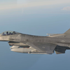 Истребители пятого поколения F-22 перехватили два российских ядерных бомбардировщика Ту-95 возле Аляски
Истребители пятого поколения F-22 перехватили два российских ядерных бомбардировщика Ту-95 возле Аляски