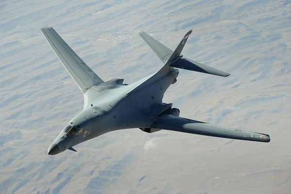 США готовят план по выводу из эксплуатации стратегических бомбардировщиков B-1 Lancer и B-2 Spirit
США готовят план по выводу из эксплуатации стратегических бомбардировщиков B-1 Lancer и B-2 Spirit