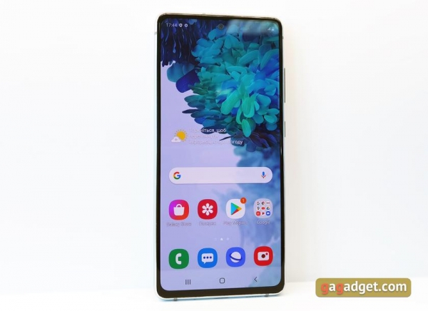 "Молодёжный" флагман Samsung Galaxy S20 FE своими глазами
"Молодёжный" флагман Samsung Galaxy S20 FE своими глазами