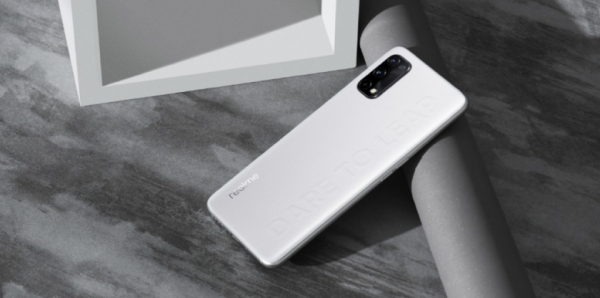В один день с iPhone 12: Realme представит смартфоны Q2 и Q2 Pro 13 октября
В один день с iPhone 12: Realme представит смартфоны Q2 и Q2 Pro 13 октября