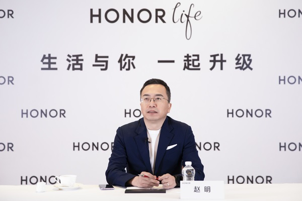 Honor намерена конкурировать с Apple и отвоевать у нее долю рынка смартфонов
Honor намерена конкурировать с Apple и отвоевать у нее долю рынка смартфонов
