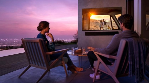 Samsung Terrace: первый уличный 4К телевизор компании, защищенный от воды и пыли
Samsung Terrace: первый уличный 4К телевизор компании, защищенный от воды и пыли