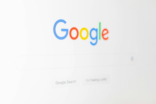 Google рассматривает возможность спрятать ИИ за пейволлом &mdash; FT