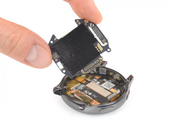 
						iFixit: смарт-часы OnePlus Watch отремонтировать можно, но это будет нелегко
					