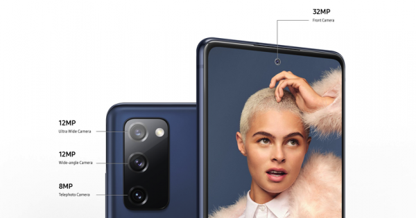 
						В сеть утекли официальные пресс-изображения Galaxy S20 FE 5G: дисплей на 120 Гц, чип Snapdragon 865 и батарея на 4500 мАч
					