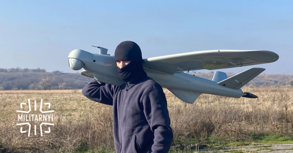 
							Leleka LR &ndash; новая версия украинского дрона &laquo;Лелека-100&raquo;, которая обладает устойчивостью к РЭБ и увеличенной дальностью
						