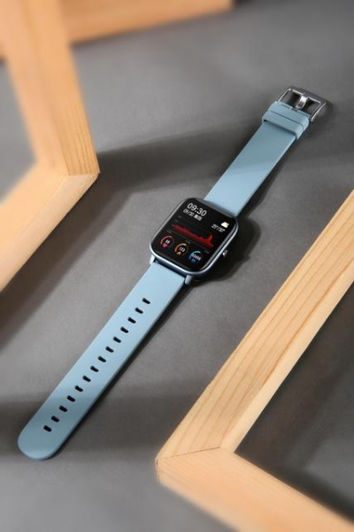 SANLEPUS P8: интересный клон Apple Watch за $27
SANLEPUS P8: интересный клон Apple Watch за $27