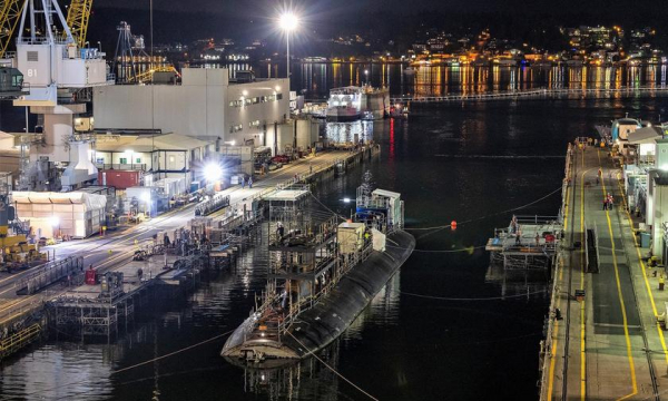 
							ВМС США потратят $80 млн на ремонт ударной атомной субмарины USS Connecticut, которая получила серьёзные повреждения после столкновения с подводной горой в Южно-Китайском море
						