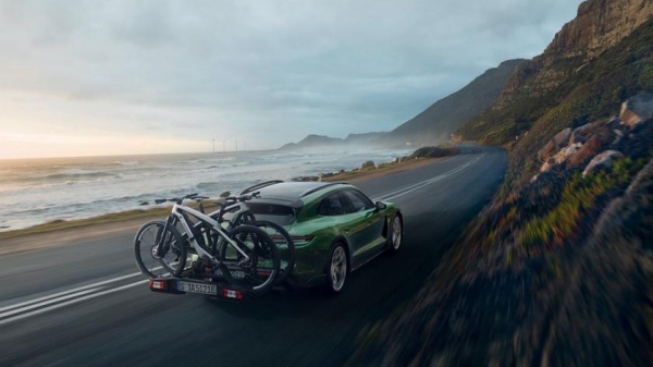 Дорого и качественно: Porsche представила свои первые электровелосипеды
Дорого и качественно: Porsche представила свои первые электровелосипеды
