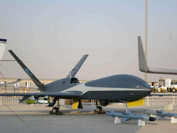 Китай представит беспилотник WZ-7 Soaring Dragon – аналог RQ-4 Global Hawk с запасом хода 7000 км и скоростью 750 км/ч
Китай представит беспилотник WZ-7 Soaring Dragon – аналог RQ-4 Global Hawk с запасом хода 7000 км и скоростью 750 км/ч