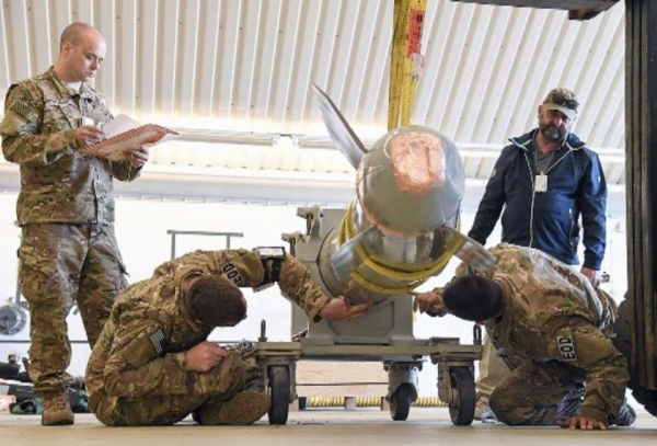 
							В Нидерландах могла быть повреждена американская ядерная бомба B61 с переменной мощностью заряда
						