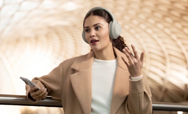 
						Sony WH-1000XM4: беспроводные наушники с активным шумоподавлением и автономностью до 30 часов за $350
					
