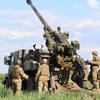 Украинские воины-артиллеристы эффективно используют французские САУ CAESAR для уничтожения врага на Донбассе (фото)
Украинские воины-артиллеристы эффективно используют французские САУ CAESAR для уничтожения врага на Донбассе (фото)