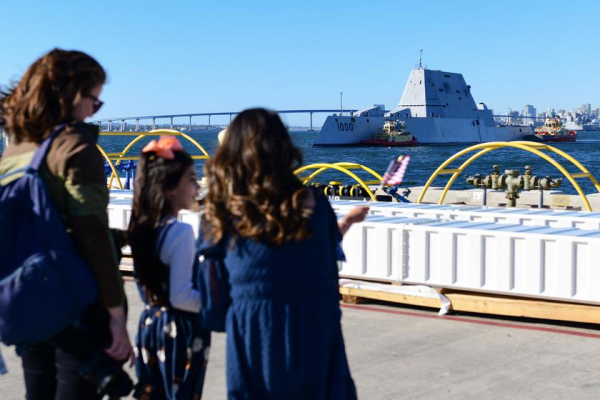 Эсминец USS Zumwalt завершил большие испытания перед оснащением гиперзвуковыми ракетами с дальностью от 2700 км
Эсминец USS Zumwalt завершил большие испытания перед оснащением гиперзвуковыми ракетами с дальностью от 2700 км