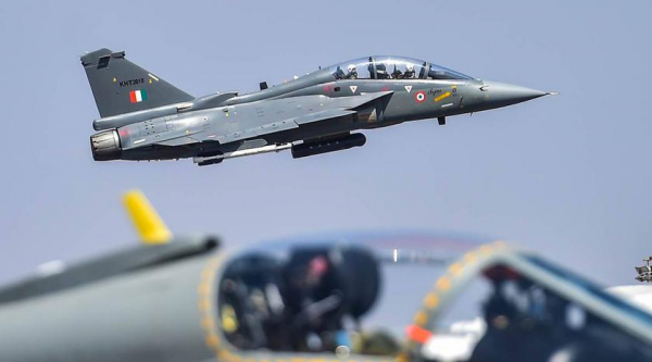 HAL на 50% увеличит производство истребителей Tejas Mk-1A для выполнения контракта стоимостью $5,2 млрд на поставку 83 самолётов для ВВС Индии
HAL на 50% увеличит производство истребителей Tejas Mk-1A для выполнения контракта стоимостью $5,2 млрд на поставку 83 самолётов для ВВС Индии