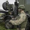 Литва впервые использовала зенитно-ракетный комплекс NASAMS с ракетами SL-AMRAAM на учениях
Литва впервые использовала зенитно-ракетный комплекс NASAMS с ракетами SL-AMRAAM на учениях